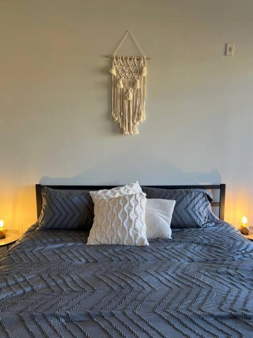 シャーロットTownhouse In Uptown King Bed-Wi-Fi-Free Parking-Poolアパートメント エクステリア 写真